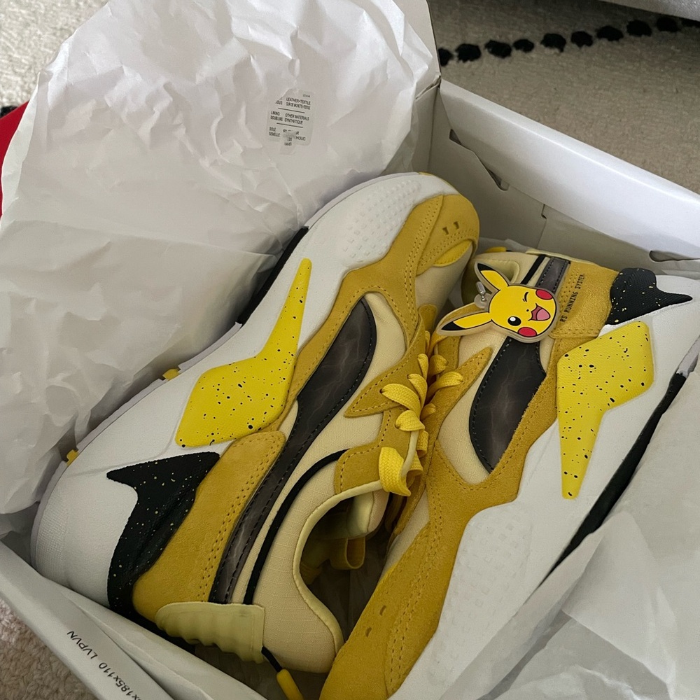 Brand New Puma kids POKÉMON RS-X PIKACHU Yellow Black Sneakers